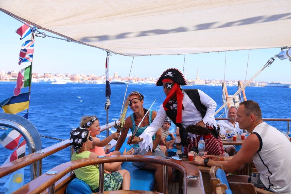 Pirates Sailing Boat to Orange Bay & Buffet Lunch.3